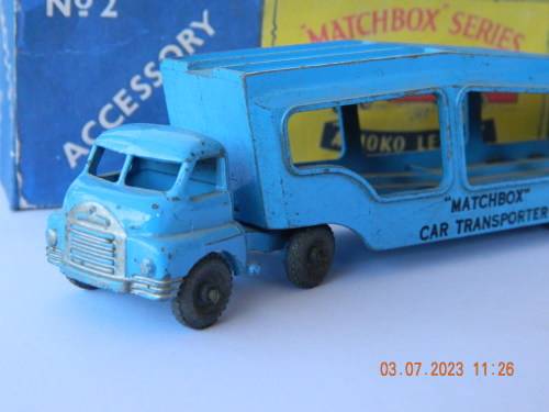 MATCHBOX  SERIES -  NO.2 ACCESSORY PACK -  CAR TRANSPORTER