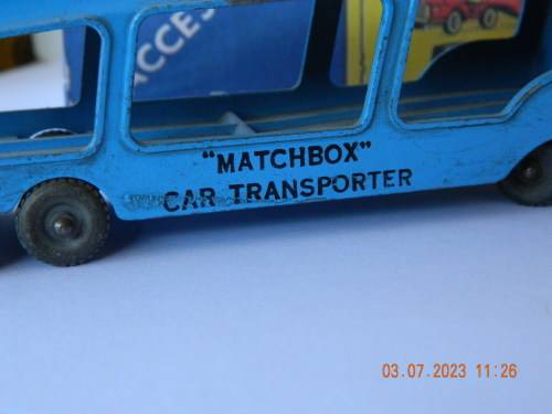 MATCHBOX  SERIES -  NO.2 ACCESSORY PACK -  CAR TRANSPORTER