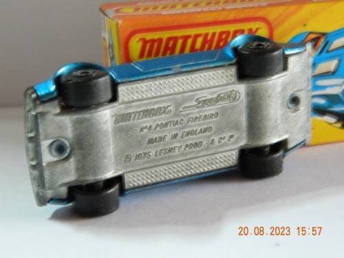 MATCHBOX SUPERFAST  -  4f  -  PONTIAC FIREBIRD