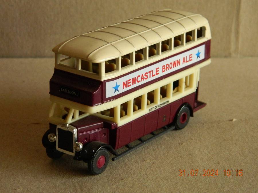 MATCHBOX   -  Y5  -  1930 - LEYLAND TITAN TDI BUS