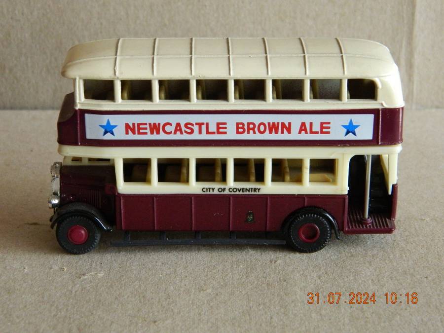 MATCHBOX   -  Y5  -  1930 - LEYLAND TITAN TDI BUS