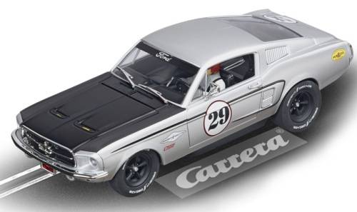 Carrera Evolution Ford Mustang GT #29