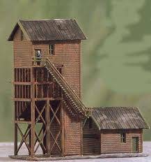 Clearance!!! - Heljan - N Gauge - Coaling Tower