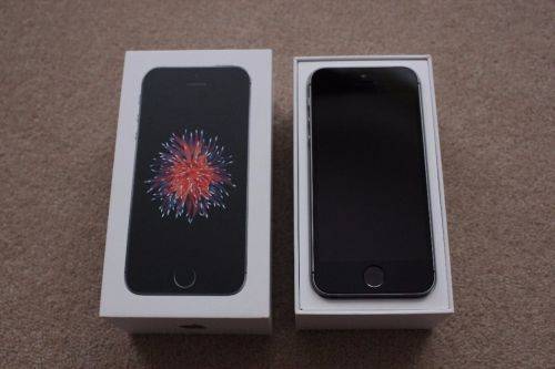 REDUCED!!  Apple iPhone SE 16GB Space Grey, CPO, NEW - SEALED IN ORIGINAL PACKAGING