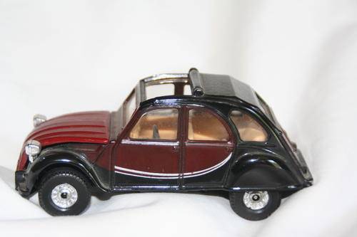 Citroen 2CV V6