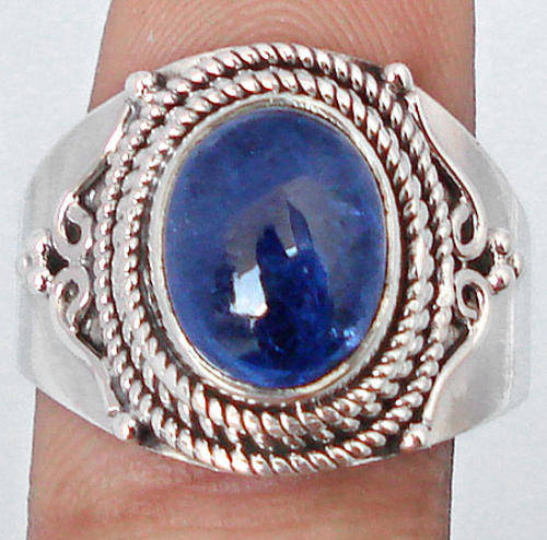 CLASSIC BLUE TANZANITE OVAL 925 STERLING SILVER RING