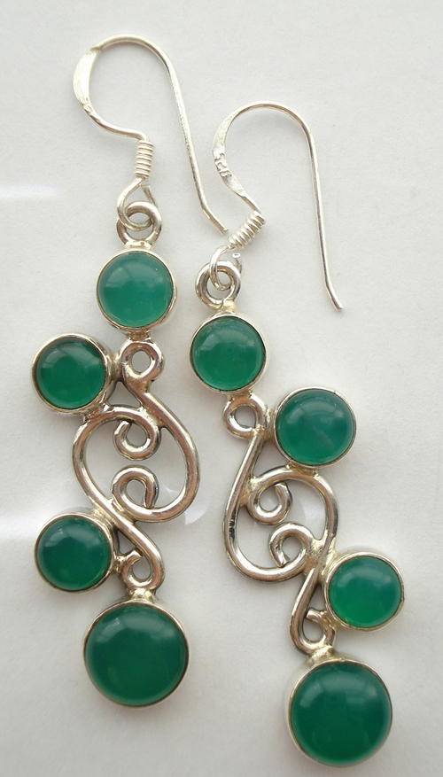 STUNNING GREEN ONYX &.925 STERLING SILVER EARRINGS