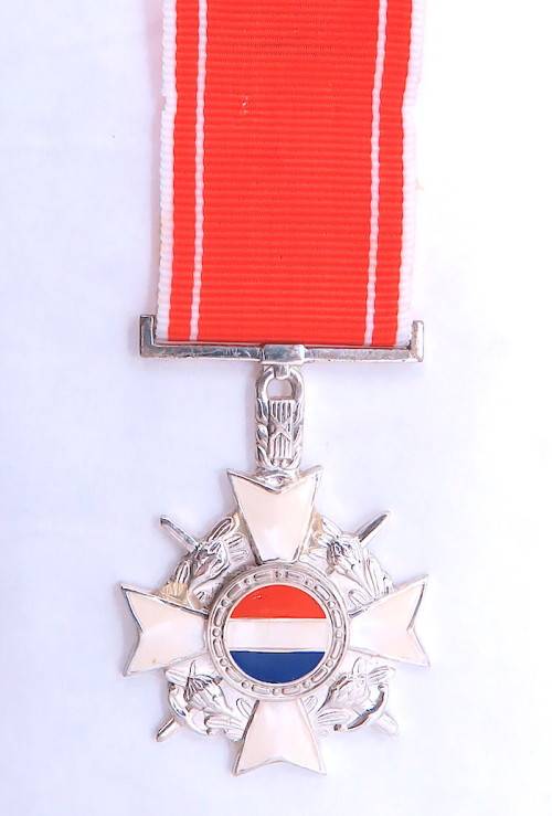 Full size South African Honoris crux - silver - medal