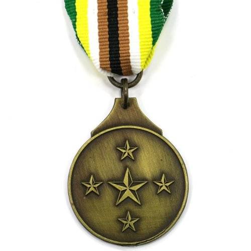 Full Size: Lideranca Militar Medal. Bronze. Mozambique