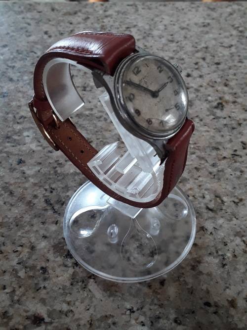 Rotary 15 jewels with subseconds