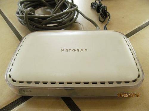 NETGEAR ADLC2+MODEM ROUTER DG834 v4