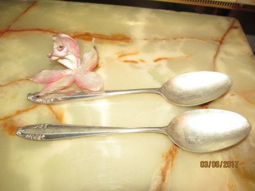 PRIESTLEY & MOORE !! Set of Two Vintage Double Plate A1 Dessert / Dinner Spoons