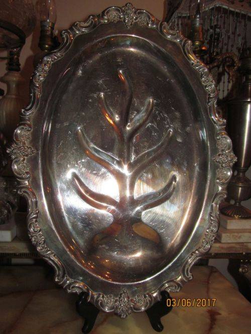 TREE OF LIFE #1 !! Vintage (1930's) Silver Plated Georgian Footed Platter with Tree Well