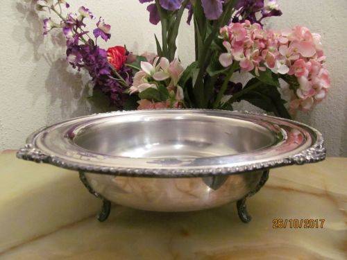 GRANDLY SERANCO !! Vintage Silver Plated Center Piece Display - Footed Bowl