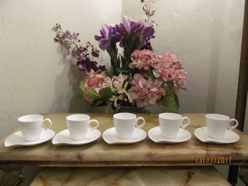 EVOLUTION !! Set of Five Vintage Fine Porcelain Era Evolution Demitasse Duos