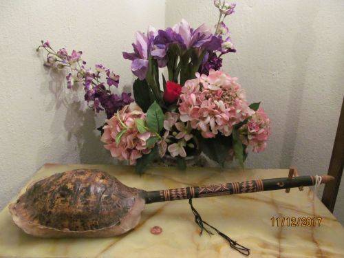 WHATEVER NEXT !? Very Rare North African (Morocco) Fakroun Gunibri - Black with Carved Patterns