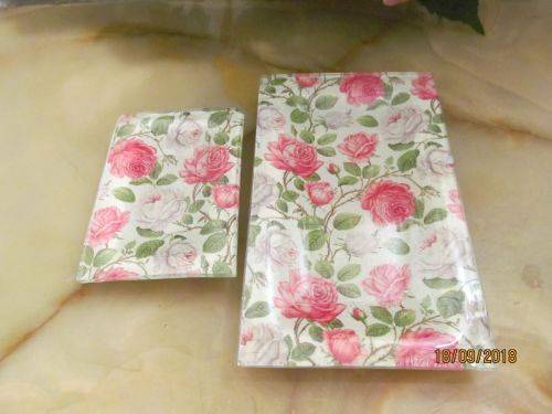 ROSE EMBRACE !! Set of Two Rose Pattern Art Glass Rests for Tea bags and Spoons