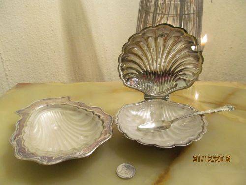 NEPTUNE !! Vintage Lot of Two Silver Plated Shell Butter Pat/Candy Dishes with Glass Liners & Spoon