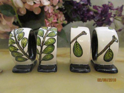 M. NYUKE 2 !! Collectable Lot/Set of 4 Hand Painted Signed Fine Porcelain Serviette Rings