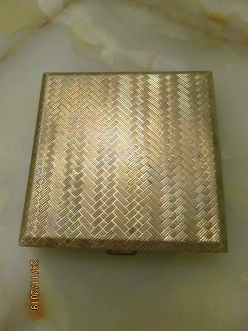 SWISS AGME !! Vintage 1950's Gold Tone Swiss Powder Compact - Machined Patterning