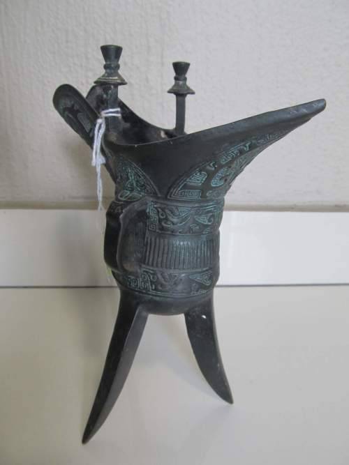 ZHOU !! Rare Antique Zhou Dynasty Styled Bronze Ritual Libation Wine Jue Vessel/Jug