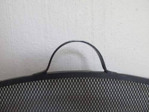 FIRE SCREEN !! Contemporary 62.5cm X 70cm Black Metal Spark Guard / Firescreen