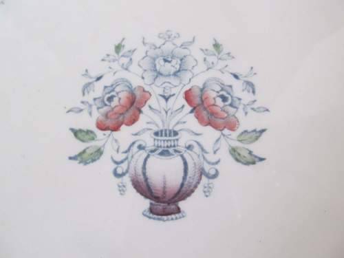 MELODY !! Rare Vintage 1960`s Melody Pattern Barker Bros Ironstone Cake Plate