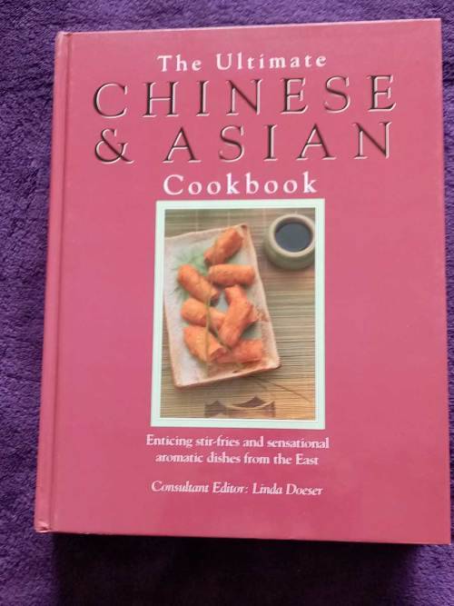 The Ultimate Chinese and Asian CookBook  by Linda Doeser (Hardcover Excellent Condition)