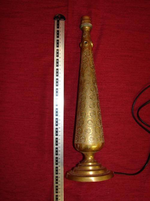 TABLE LAMP !!