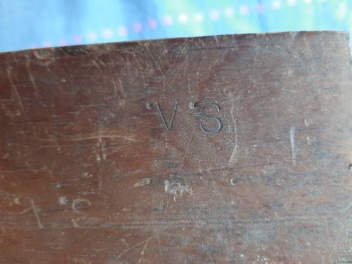 letter engraving set.  in wooden box (note 6 stamps missing)