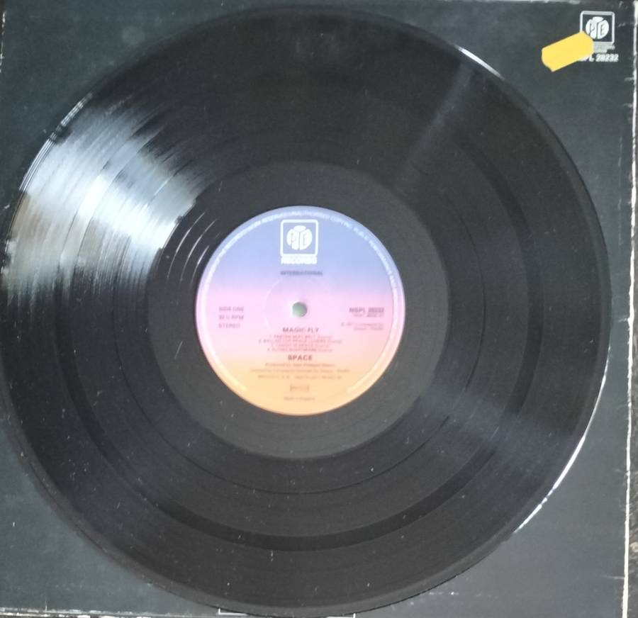 Magic Fly - Space  (Vintage Vinyl / LP / Record)