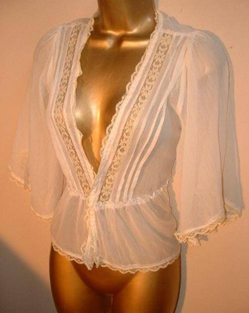 10 / 34 New ladies creamy lace look CLEAVAGE TOP