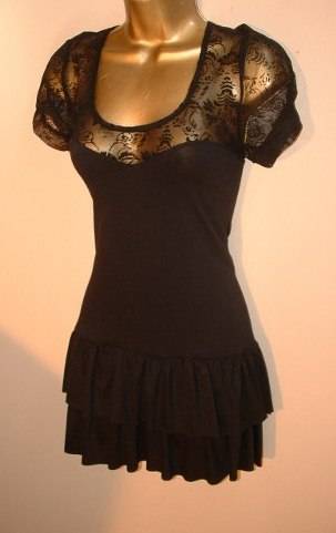 10 / 34 generous sizing black lace dress or long top
