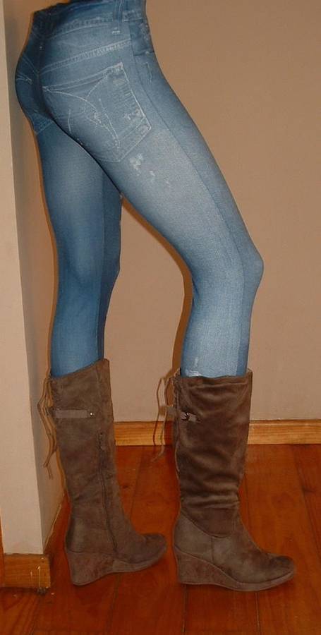 size 6 / 39 New khaki ladies WEDGE BOOTS FITS BIG CALVES - LAST PAIR.