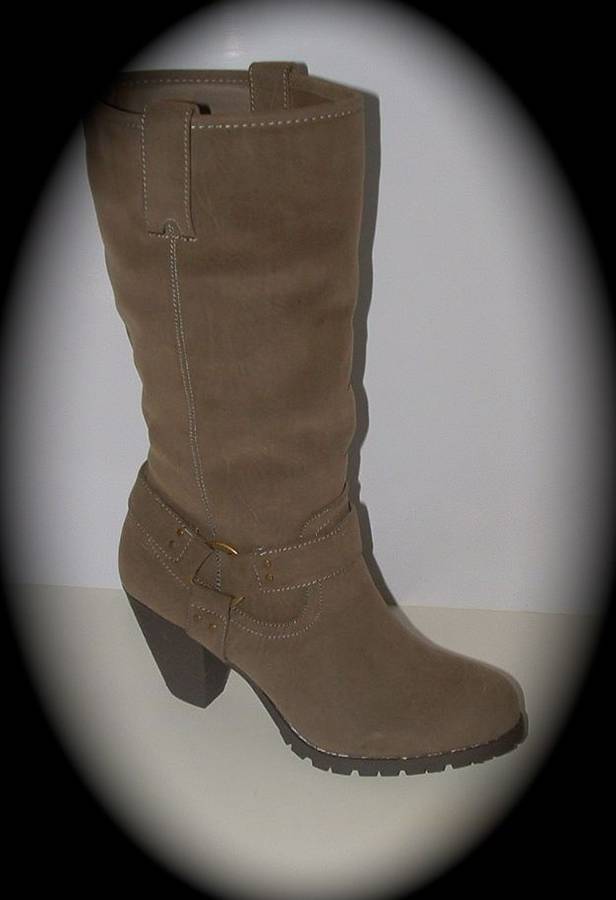 SIZE 8   -  Faux suede camel colour - ladies COWBOY BOOTS