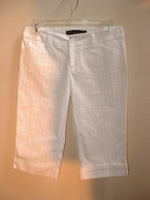 size 8 / 32 SMALL New ladies capri quality designed by ZARA pants