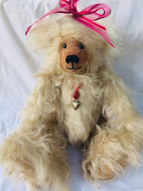 HAND MADE GERMAN MOHAIR TEDDY BEAR