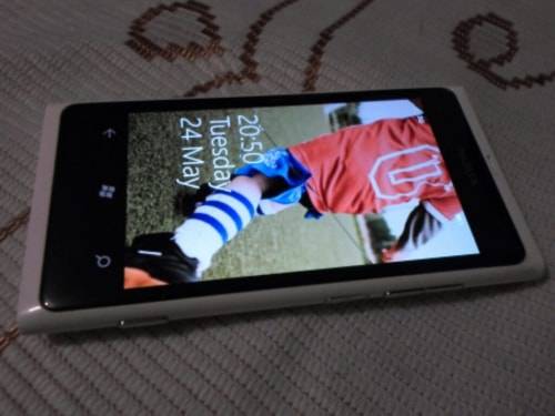 White Nokia Lumia 16gig