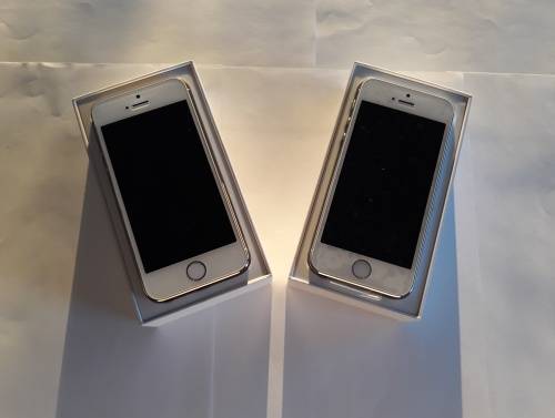2x IPhone 5s brand new condition!!! - read description