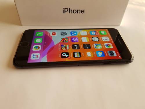 iPhone 7 32GB Matte Black. Bargain!
