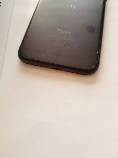 iPhone 7 32GB Matte Black. Bargain!