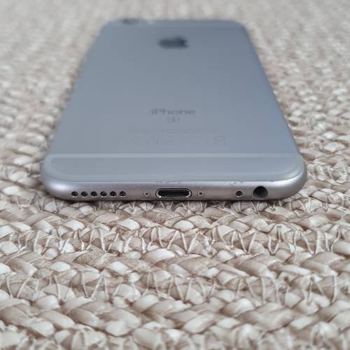 Apple iPhone 6S SPACE GREY 64GB 1 MONTH WARRANTY