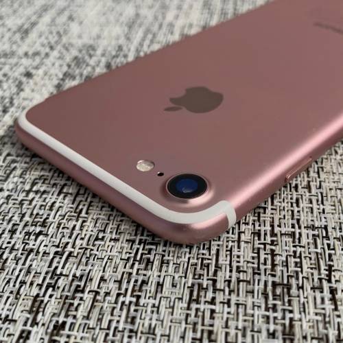 Apple iPhone 7 RoseGold 128GB - READ !