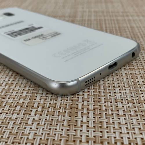 Samsung Galaxy S6 White Pearl 32GB (1 Month Warranty)