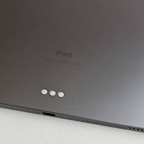Apple iPad Pro 12.9 Inch 2018 Space Grey 512GB WiFi ( FOR PARTS ONLY/READ DESCRIPTION )