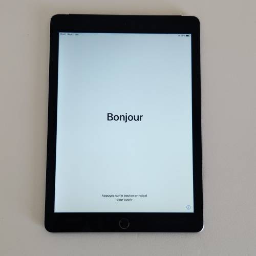 Apple iPad Air 2 Space Grey 128GB WiFi & Cellular ( FOR PARTS ONLY/READ DESCRIPTION )
