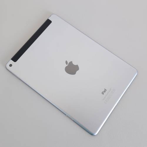 Apple iPad Air 2 Space Grey 128GB WiFi & Cellular ( FOR PARTS ONLY/READ DESCRIPTION )