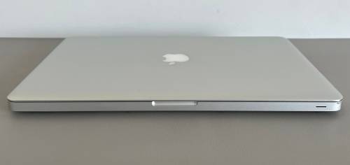 Apple MacBook Pro 15 Inch Mid 2010 Intel Core i5 128GB SSD/8GB RAM