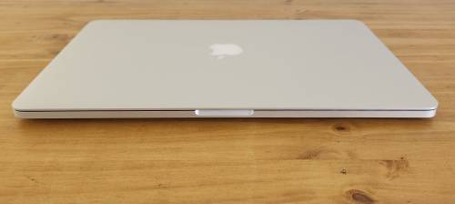 Apple MacBook Pro 15 Inch Retina Mid 2015 intel Core i7 256GB SSD/16GB RAM (3 Month Warranty)