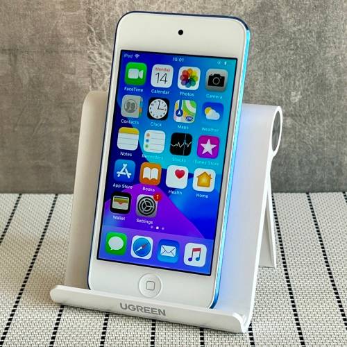 Apple iPod Touch 6TH Gen Blue 32GB (1 Month Warranty)